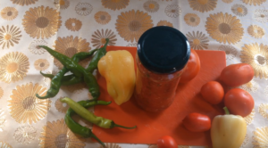 adzhika-s-pomidorami