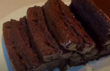 Сочный и влажный шоколадный торт